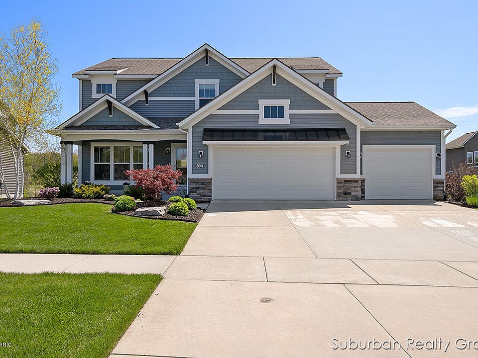 1st image of 8664 Twin Lakes Dr
