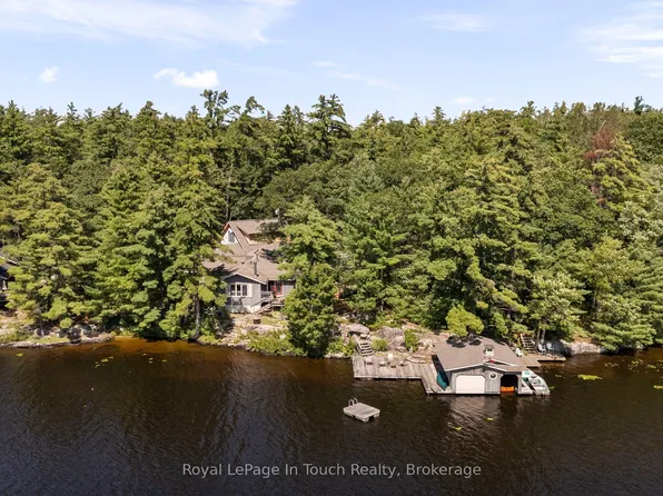4082 Graham Rd, Severn, ON L0K 1E0