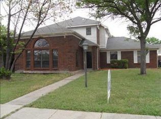 4218 Martha Ln, Rowlett, TX 75088