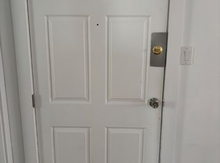 611 N Meridian St APT 1, Greenwood, IN 46143