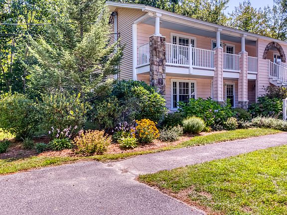 2nd image of 272 Mills Road #5A