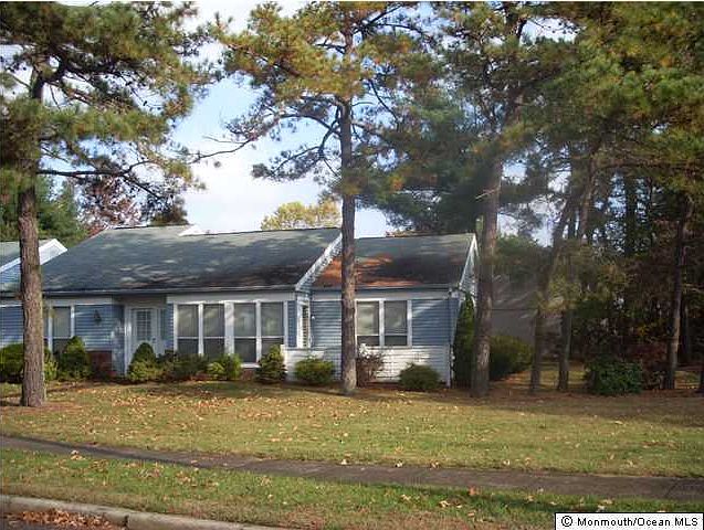 1st image of 726 Wooton Court #B