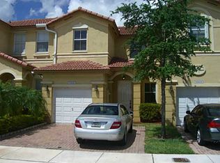 10935 NW 79th St, Doral, FL 33178