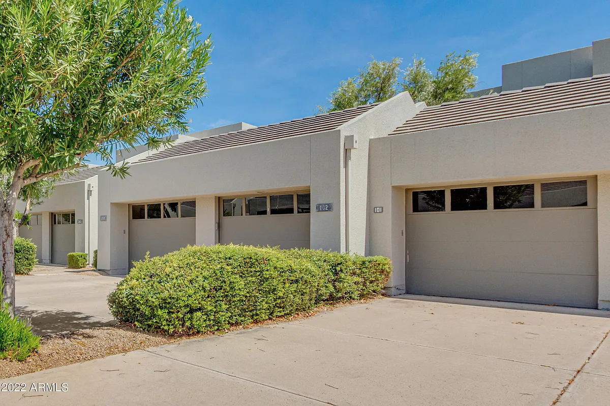 Photo 2 of 36 - 7700 E Gainey Ranch Rd #101 - Scottsdale, AZ Building Photo - 7700 E Gainey Ranch Rd #101