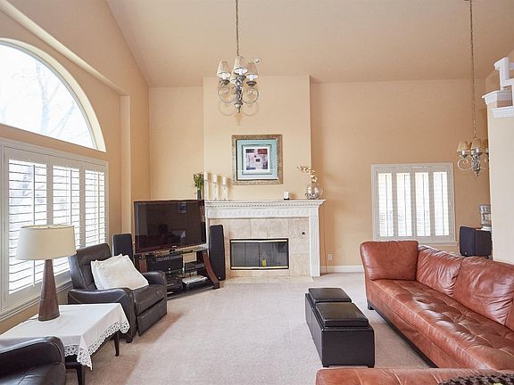 5th image of 13600 Chinquapin Dr