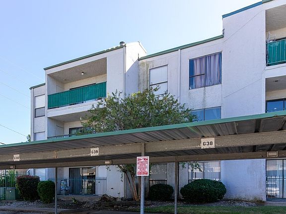 2nd image of 2824 S Bartell Dr APT 39