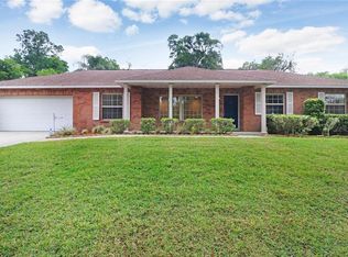 908 Hollyberry Ct, Brandon, FL 33511