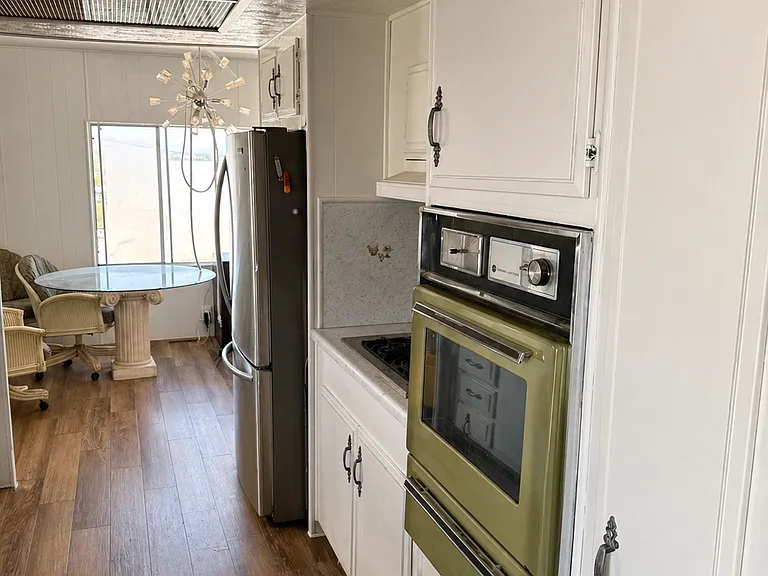 13049 N 18th Pl — Photo 9