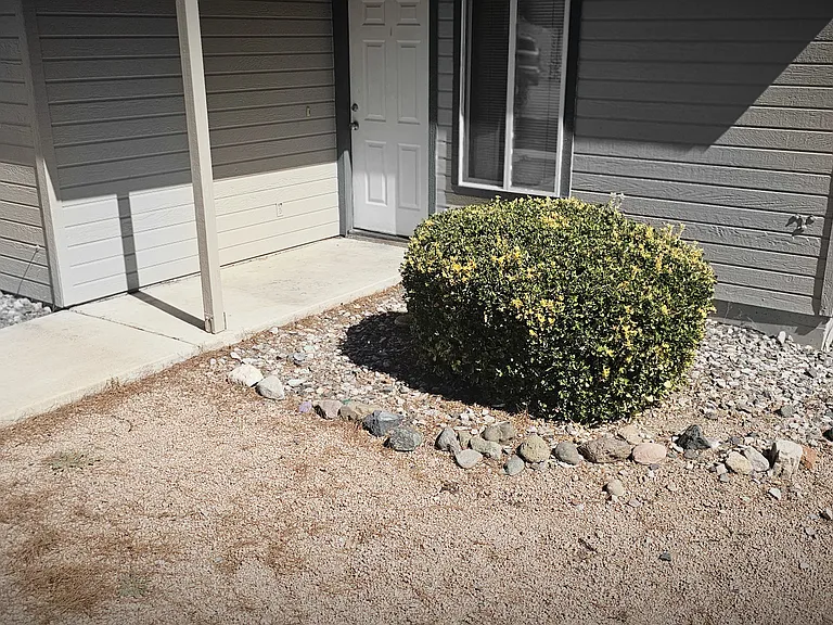 726 S Skyline Way #B — Photo 7