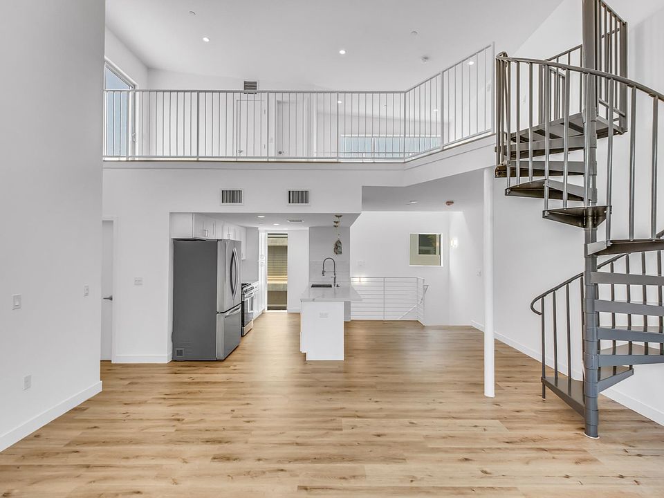 1st image of 1754 10th St #3