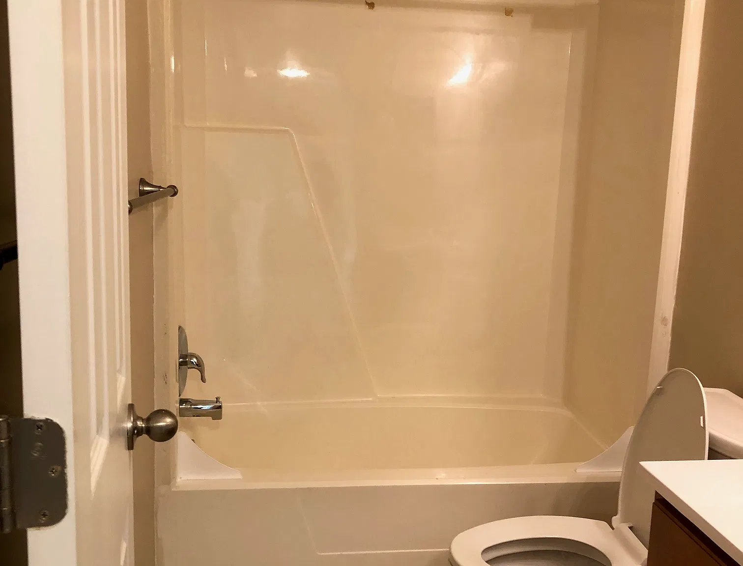 2 bed, 863 sqft, $1,380 — Photo 3