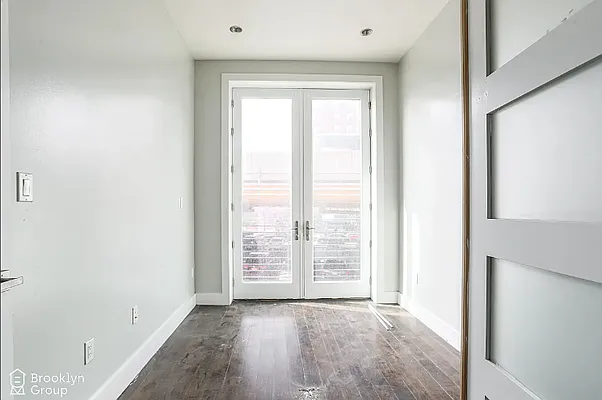 Rented by Brooklyn Group | media 8