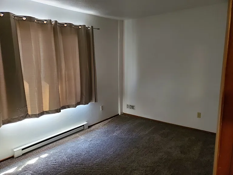 1929 Cedar St #3 — Photo 3