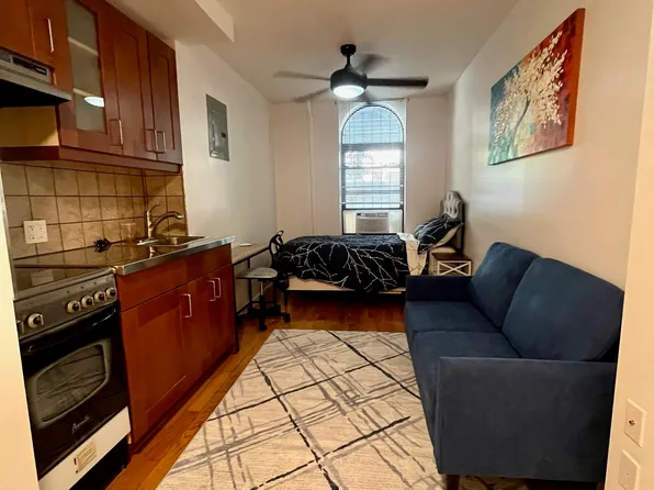 140 E 31st St #12, New York, NY 10016