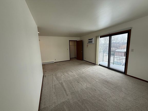 5th image of N88W15067 Cleveland Ave #176