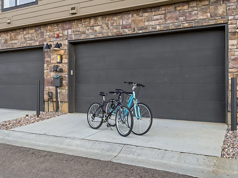 845 Birdwhistle Ln #3 — Photo 25
