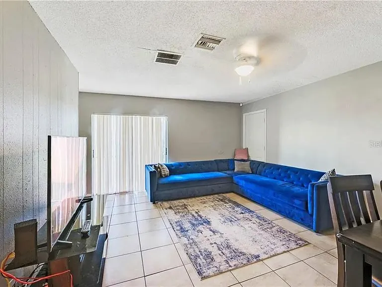 508 Imperial Pl #A — Photo 2