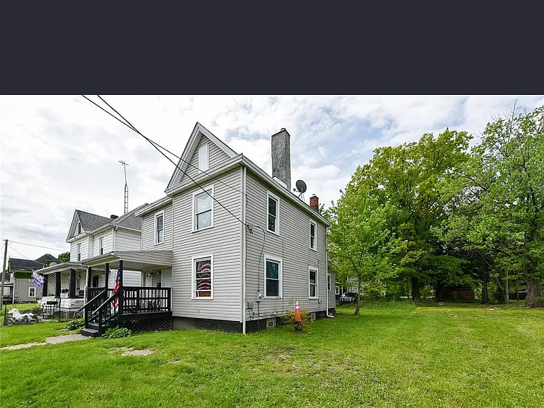 905 High Ave NW #B — Photo 1