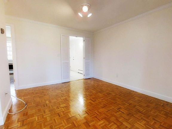 5th image of 42 Worthen Rd #3