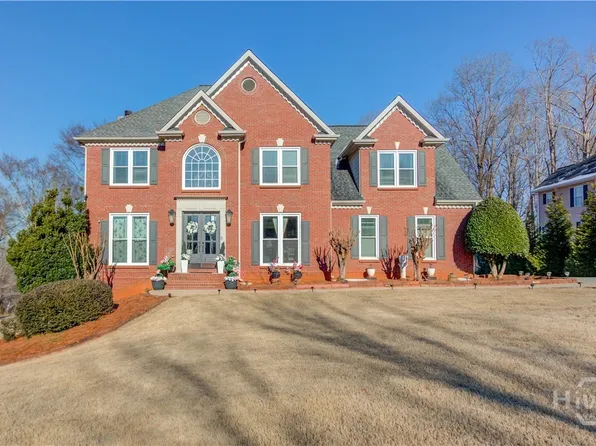 5937 Legend Court, Hoschton, GA 30548