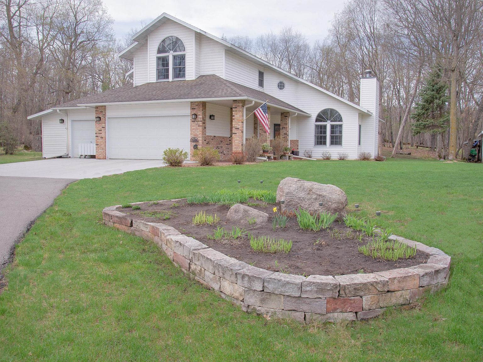 581 Shorewood Dr, Detroit Lakes, MN 56501 Zillow