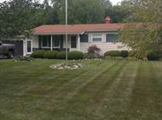 4199 Swallow Dr, Flint, MI 48506