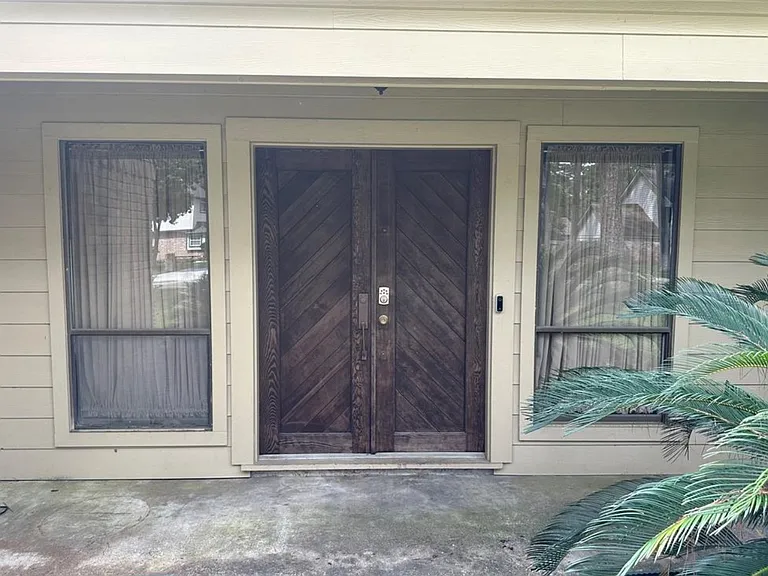 17406 Spicewood Springs Ln #17406 — Photo 6