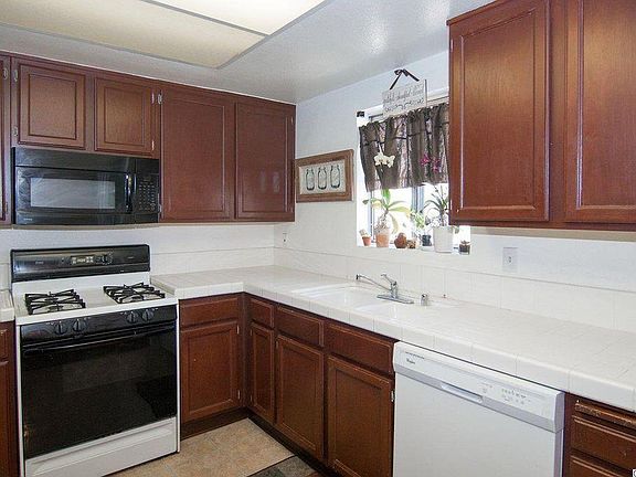 3rd image of 13550 Foothill Blvd Unit 6
