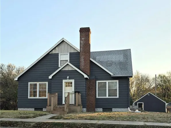103 N Water St, Rock Port, MO 64482