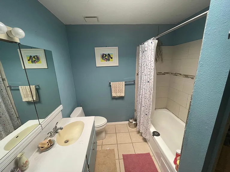 1536 Drake Dr — Photo 12