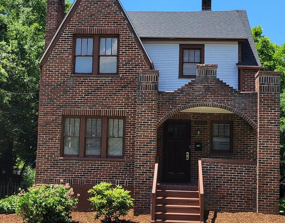 1st image of 3211 Rosewood Ave SW