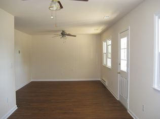 3001 Rolling Rd S APT B, Scottsville, VA 24590