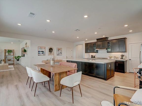 4th image of 12620 Stella Ln