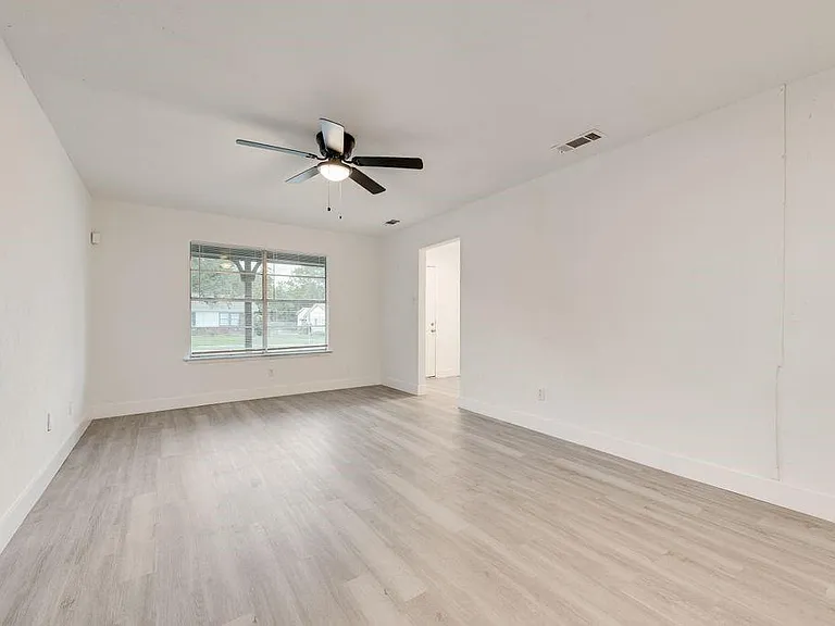6048 Hillcrest Dr — Photo 10
