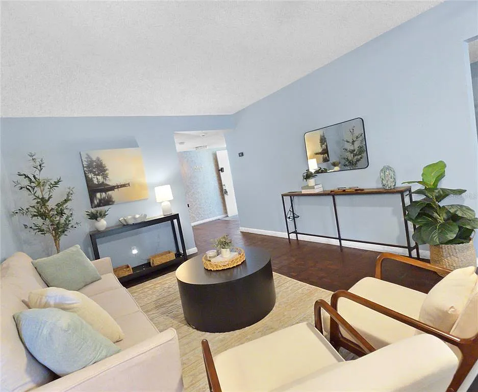 2 bed, 2.0 bath, 1304 sqft, $1,500 — Photo 3