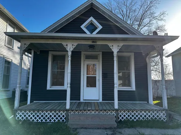 129 Roscoe Ave, Muscatine, IA 52761