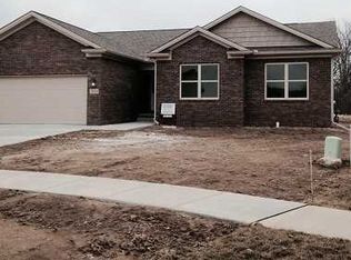 4215 Swan Ridge Ln, Newport, MI 48166