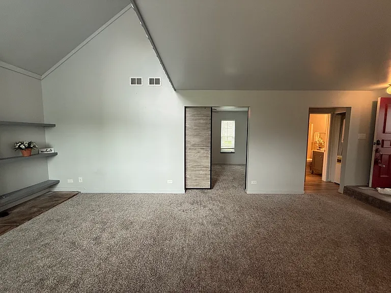 939 Chase Ct — Photo 11