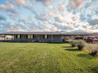 3115 W Bear Lake Rd, Hillsdale, MI 49242