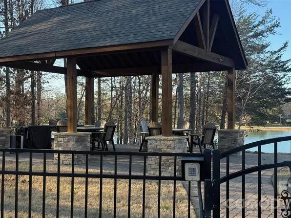 107 Nablus Trl #F, Mooresville, NC 28117