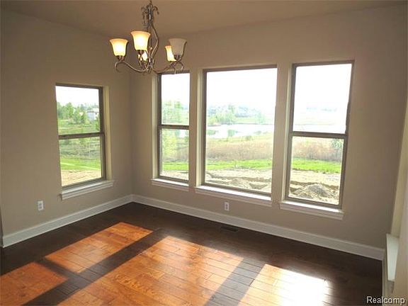 5th image of 5271 Coulter Lake Blvd