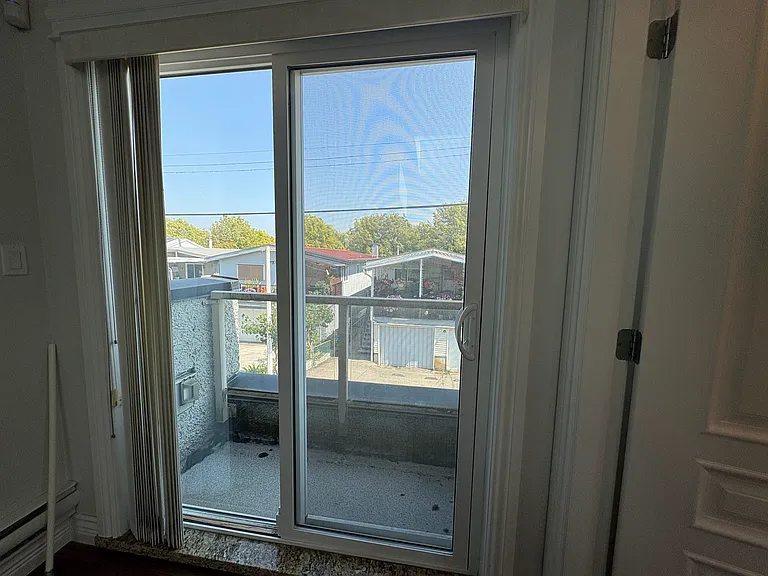 5772 Rhodes St — Photo 10