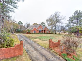 2281 S Edgewood Rd, Millbrook, AL 36054