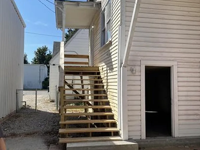4517 S Shields Blvd #B — Photo 1