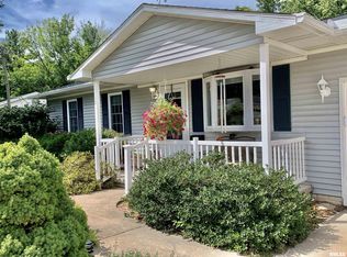 1924 Plum St, Jacksonville, IL 62650