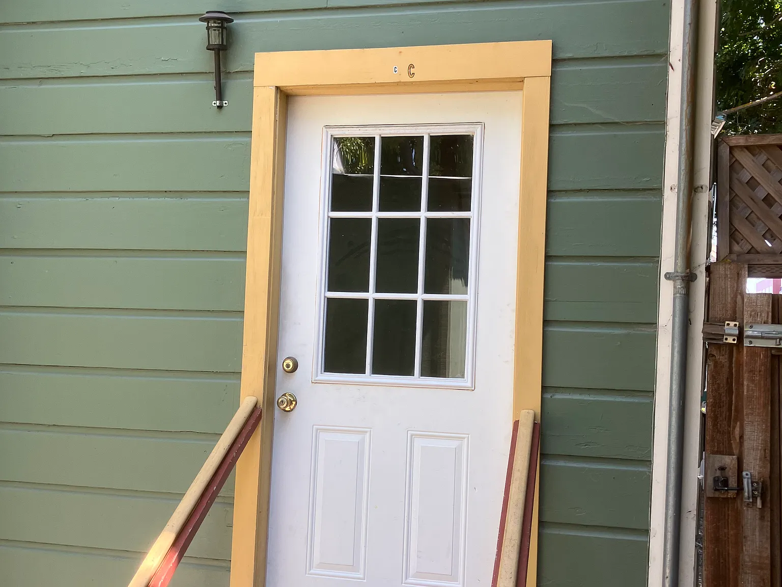 411 Cedar St — Photo 1