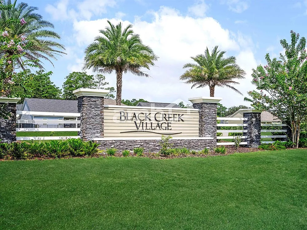 4 bed, 3.0 bath, 2193 sqft, $2,550 — Photo 2