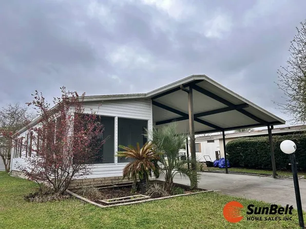 8880 SW 27th Ave #B16, Ocala, FL 34476