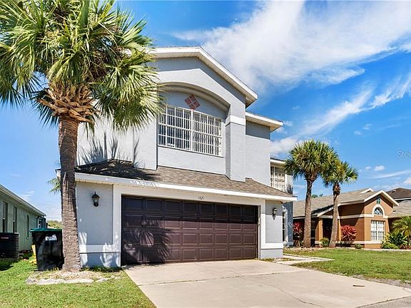 2nd image of 1821 Bridgeview Cir