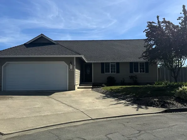 147 Summerwood Ct, Roseburg, OR 97471